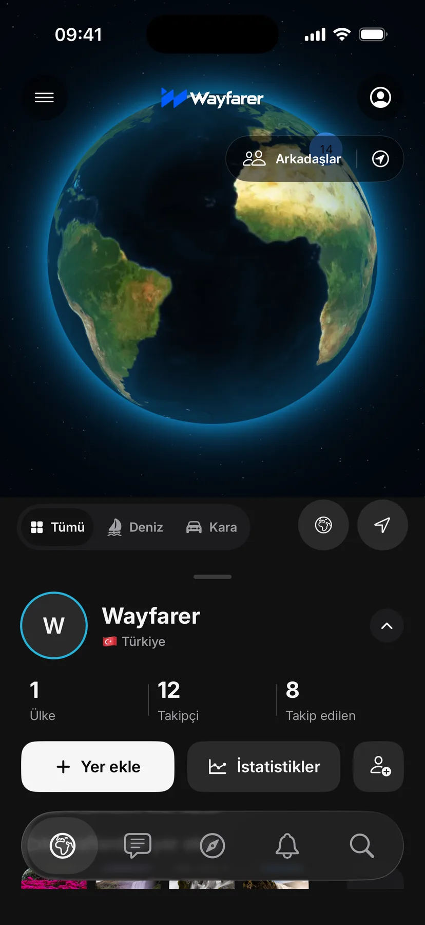 Wayfarer ana ekranı: koyu bir küre ve yerlerini listeleyen çekmece